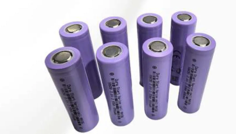 Sodium-ion cylindrical cells